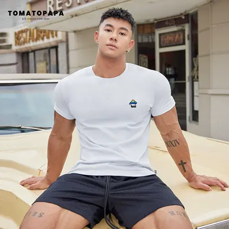 TOMATOPAPA原创短袖新款2023夏季小熊刺绣健身百搭运动男子上衣商品大图