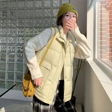 唐狮女羽绒马甲时尚冬装新抗风防寒羽绒服外穿超好看外套衣服潮图片
