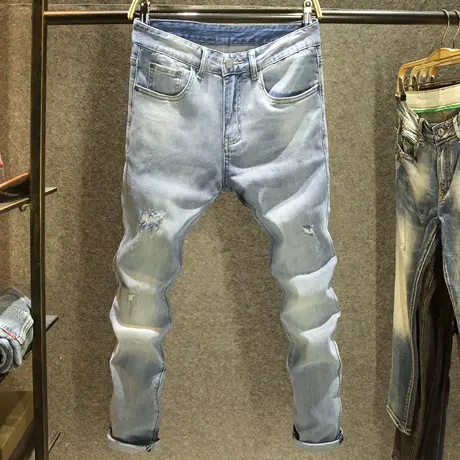 春季潮牌破洞牛仔裤男弹力修身小脚裤2024新款浅蓝色时尚百搭长裤商品大图