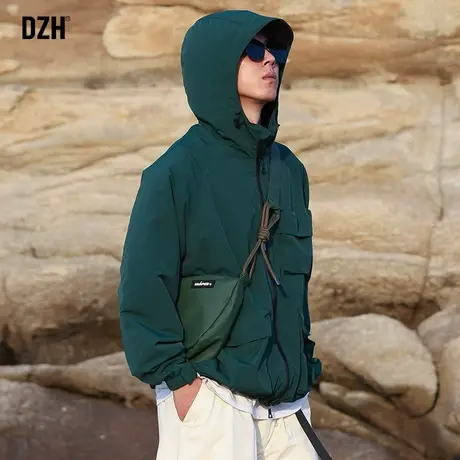 男士冲锋衣高级感机能防风外套潮牌男秋装2023新款绿色上衣登山服商品大图