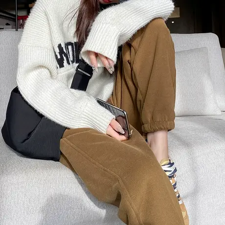 加绒运动裤女羊羔绒卫裤秋冬季2024新款束脚加厚保暖显瘦休闲棉裤图片