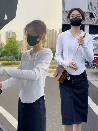 连帽卫衣女薄款春秋款2023新款高级感黑色宽松显瘦短款外套上衣女图片