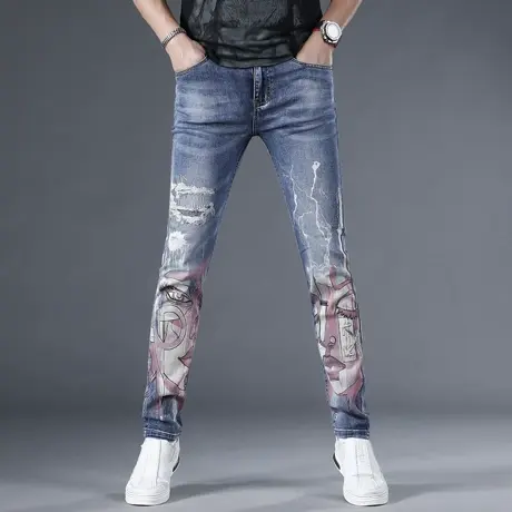 2024春季新款男士印花高档牛仔裤男潮牌修身小脚休闲裤子浅色男裤图片