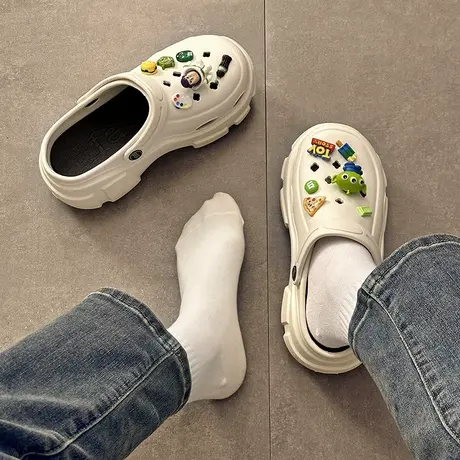 可爱卡通洞洞鞋女外穿2023年春夏新款厚底踩屎感两穿包头半凉拖鞋图片