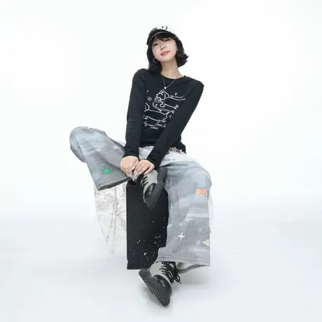 美式潮牌趣味印花正肩长袖T恤女春秋新款设计感修身显瘦百搭上衣图片