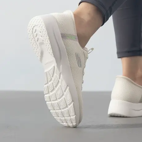 斯凯奇（Skechers）女鞋 冬季新款运动鞋时尚潮流舒适轻便户外健商品大图