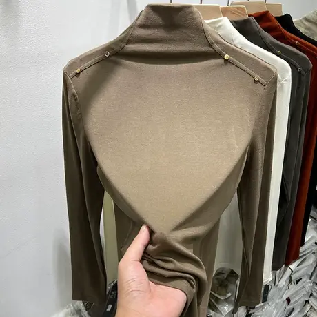 欧货半高领铆钉长袖T恤女2023秋冬新款洋气柔软内搭打底衫上衣潮图片