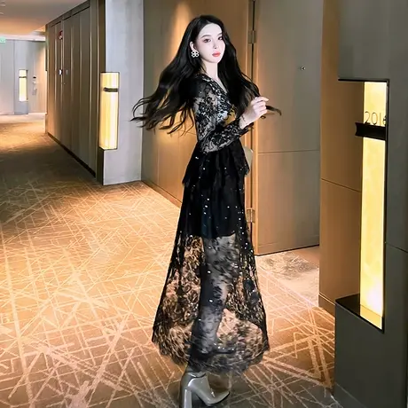 性感名媛风黑色年会礼服轻奢小众气质修身高级感蕾丝连衣裙长款女图片