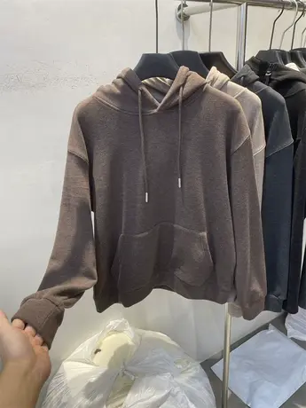 欧货连帽加绒加厚宽松卫衣女2024秋冬新款一体绒时尚口袋软糯上衣图片