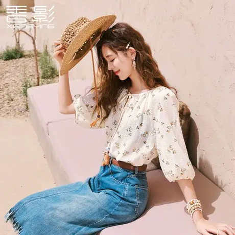 【流浪日记】香影泡泡袖碎花上衣女夏季2023新款中袖宽松刺绣小衫图片