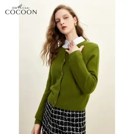 missCOCOON时尚圆领长袖上衣2023冬装新款女简约单排扣毛针织衫商品大图