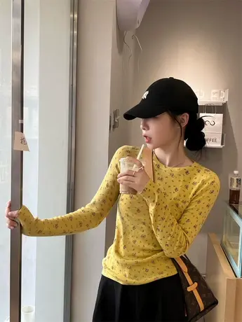 欧货早秋新款女装t恤纯欲风碎花修身显瘦长袖打底内搭甜辣小上衣商品大图