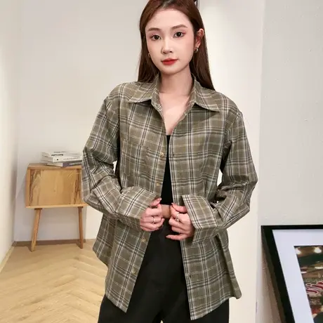 尔给韩版宽松长袖港风格子衬衫上衣女2024早春新款小个子衬衣外套图片