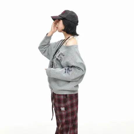 灰色高级感一字肩宽松印花卫衣女春秋新款休闲显瘦设计感斜肩上衣商品大图