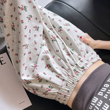 白色碎花休闲阔腿裤女春夏宽松直筒松紧腰印花民族风垂感拖地裤子图片