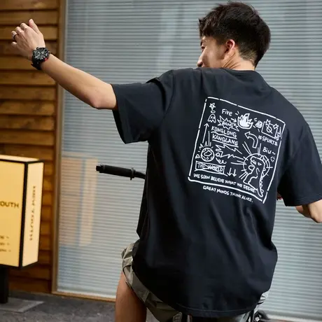 唐狮夏季新款男短袖T恤后背恐龙方框街头涂鸦圆领潮牌体恤商品大图