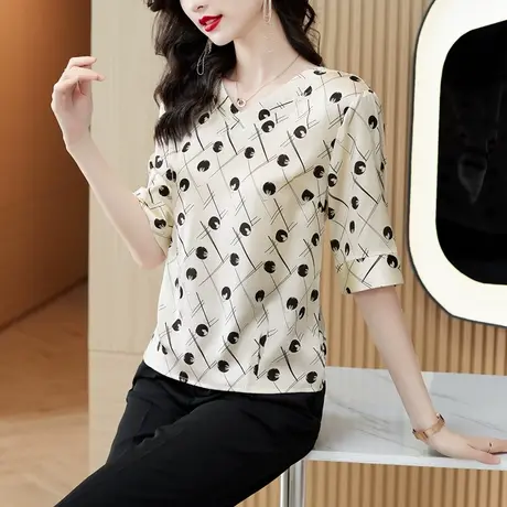 妈妈夏装高端桑蚕丝上衣洋气高贵中老年人短袖女真丝t恤薄款大码图片