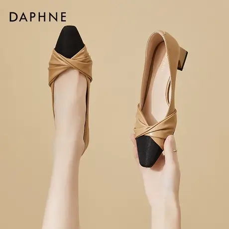 达芙妮女单鞋2022年新款夏款中跟粗跟夏季软皮气质尖头杏色高跟鞋商品大图