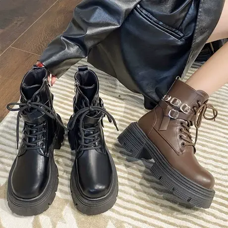 厚底马丁靴女秋冬季2023新款英伦风复古皮带扣加绒增高小个子短靴图片