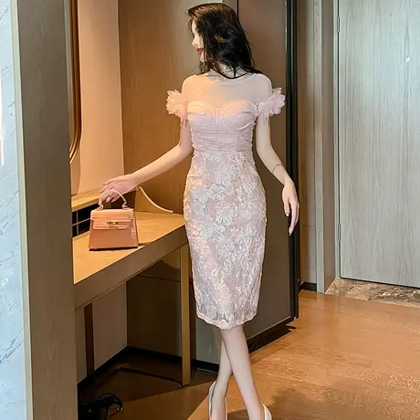 镂空抹胸设计感碎花蕾丝连衣裙新款小众轻奢聚会礼服裙子平时可穿图片