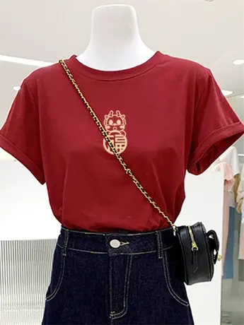 简约百搭圆领短袖t恤女龙年新年红色宽松上衣夏季新款正肩体恤潮商品大图