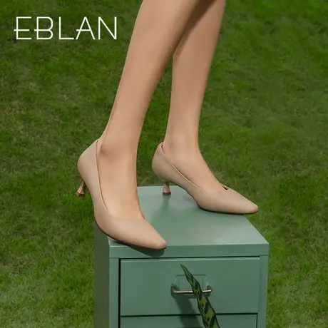 伊伴2023春季女鞋素面单鞋气质名媛牛皮羊皮尖头高跟鞋婚鞋新娘鞋图片