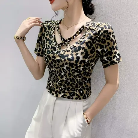 欧货豹纹上衣女短袖2024夏新款性感镂空V领小衫洋气别致钉珠上衣图片
