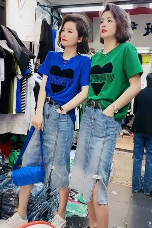 夏季短袖休闲打底衫女2023新款时尚烫钻百搭显瘦洋气大码上衣T恤商品大图