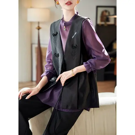 宝诗黎【新品价318元】V领钉珠刺绣西装马甲AMQ4004图片