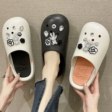 外穿洞洞鞋女夏季ins潮可爱水晶熊踩屎感厚底防滑沙滩包头凉拖鞋商品大图