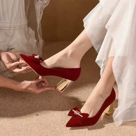 红色结婚鞋女2025新款粗跟春季中式配秀禾服新娘高跟鞋孕妇不累脚图片