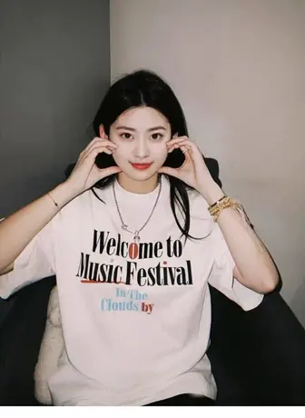 白色纯棉短袖t恤夏季女士新款2024年小个子宽松显瘦打底内搭上衣商品大图