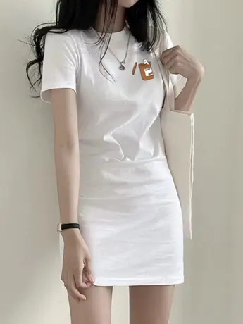 孕妇连衣裙夏款2023网红潮妈孕妇装夏季圆领T恤时尚洋气宽松裙子图片