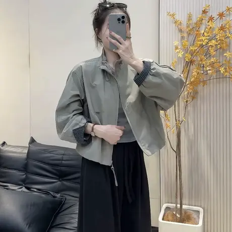 立领休闲短款冲锋衣外套女2025秋季新款设计感小个子拼接夹克上衣商品大图