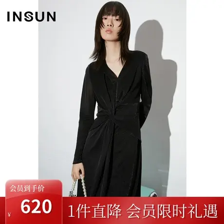[醋酸系列]恩裳COVER2023年早春新款褶皱不规则层次感针织连衣裙图片