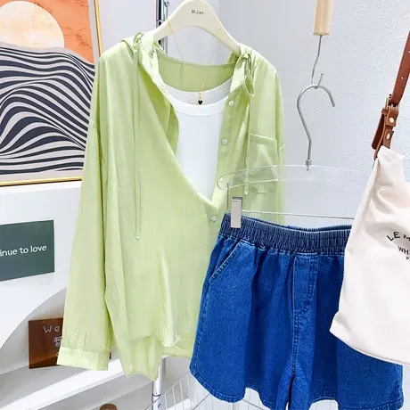 韩代款~微胖显瘦夏季天丝肌理感衬衫薄款防晒衣连帽外套微胖遮肉图片