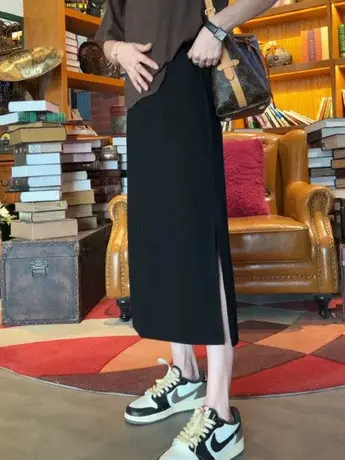 梨形身材大码高腰显瘦黑色半身裙女春夏新款弹力中长款开叉A字裙图片