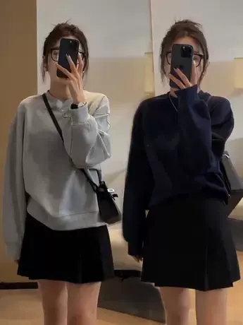 2023年秋季圆领宽松显瘦长袖卫衣女韩版休闲设计感纯色简约上衣潮商品大图