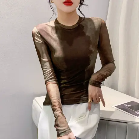 扎染印花打底衫女春秋2024新款时尚性感雪纺衫气质圆领网纱上衣潮图片