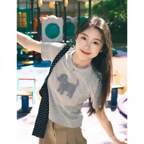 韩系学院风格子小狗印灰色短袖t恤女夏季新款正肩显瘦短款上衣ins图片