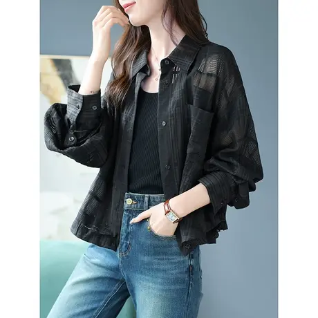 宝诗黎翻领格子时尚宽松休闲上衣女早秋新款长袖薄款外套2023新款商品大图