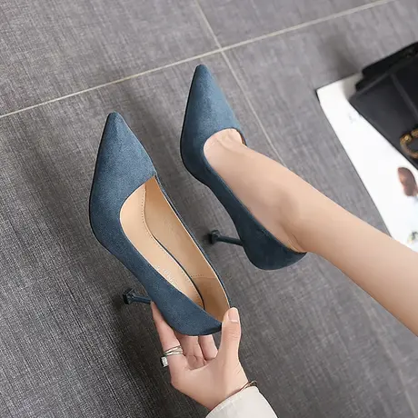 2024新款春季法式少女黑色高跟鞋女性感百搭细跟尖头浅口猫跟单鞋商品大图