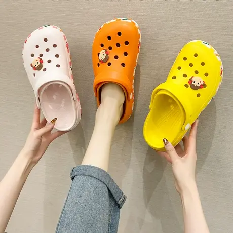 包头半拖护士洞洞鞋女夏时尚外穿防滑ins潮2023新款卡通沙滩凉拖商品大图