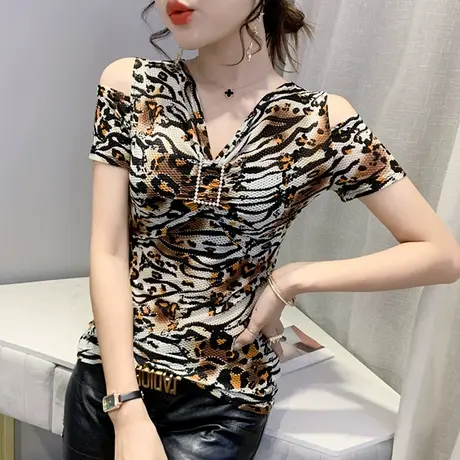 女装2023新款潮时尚印花T恤女短袖夏性感露肩上衣显瘦气质V领小衫商品大图