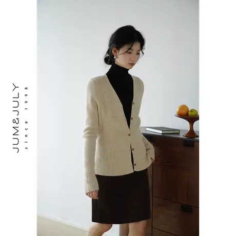 嘉茱莉2023秋季新款浣熊绒针织开衫外套女短款V领针织衫春秋毛衣图片