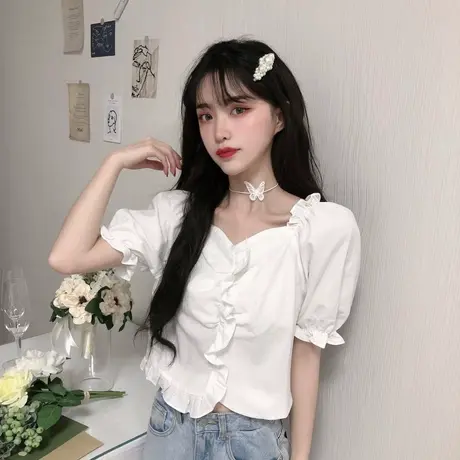 短款衬衫女夏季复古港风宽松韩版设计感小众轻熟法式别致上衣外穿图片