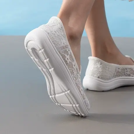 斯凯奇（Skechers）夏季新款女鞋透气网面轻便健步鞋闪穿懒人鞋商品大图