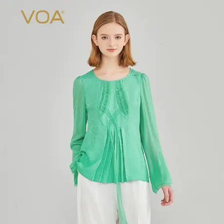 VOA20姆米暗纹提花桑蚕丝圆领喇叭长袖塔克褶春绿色真丝原创T恤衫图片