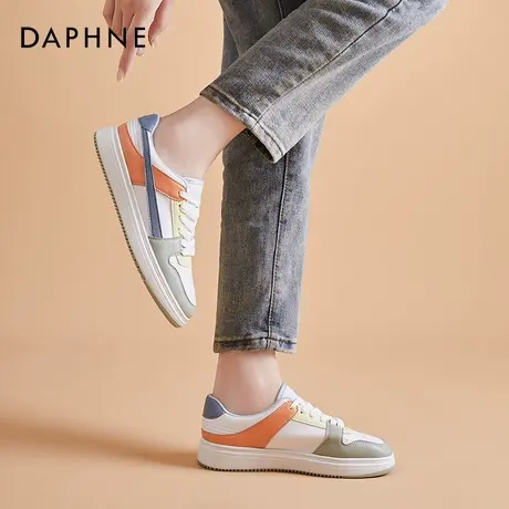 达芙妮白色板鞋女秋冬透气百搭小白鞋2021新款爆款女鞋运动休闲鞋图片