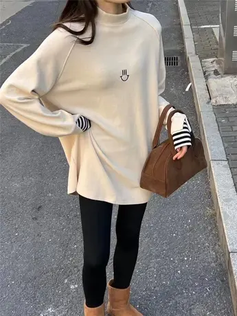 24春秋韩版新款宽松刺绣笑脸条纹拼接半高领中长款磨毛长袖T恤女商品大图